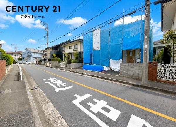 横浜市青葉区千草台の新築一戸建の前面道路含む現地写真|閑静な住宅街につき住環境良好です♪
