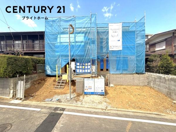 横浜市青葉区藤が丘１丁目の新築一戸建の外観|同仕様物件もご案内をさせて頂きます。
お車でご自宅まで送迎承ります。