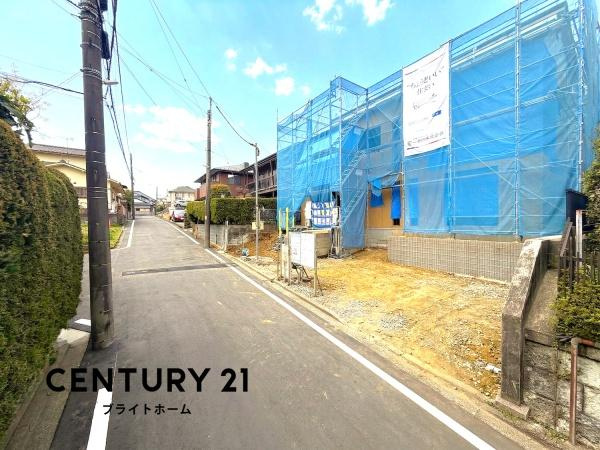 横浜市青葉区藤が丘１丁目の新築一戸建の前面道路含む現地写真|周辺環境も合わせてご案内させて頂きます！
お気軽にお問い合わせ下さい！