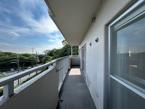 【バルコニー】 | 東急ドエル枚方山田池ビレジ