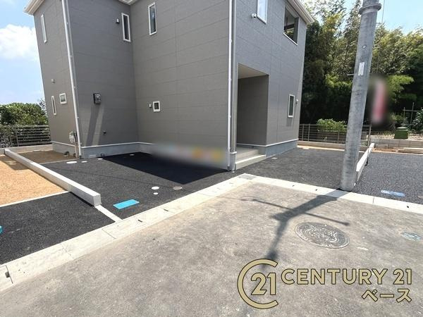 クレイドルガーデン九条町 ２号棟 ／新築一戸建の駐車場|■現地撮影写真■