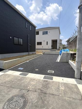 クレイドルガーデン九条町 ４号棟 ／新築一戸建の駐車場|■現地撮影写真■