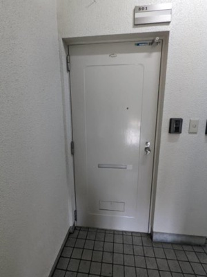 【玄関】 | グランヴェール南車崎