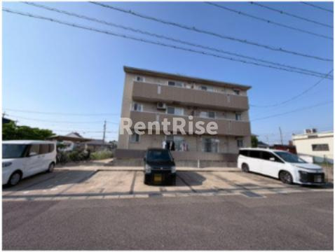 リヴァージュの駐車場|(302)1260ワイド洗髪洗面化粧台(拡大鏡付)