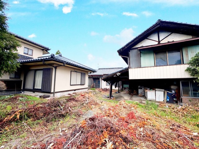 太田市新田上田中町　中古住宅のその他