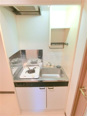 スカイコート蒲田駅前のキッチン|ガスキッチン