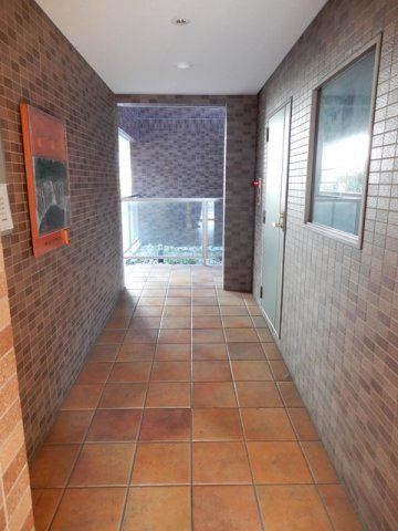 ＭＵスクエア等々力のロビー