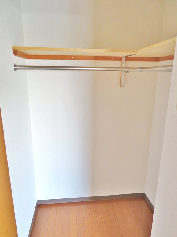 ＭＵスクエア等々力の収納|■広々としたウォークインクローゼット♪