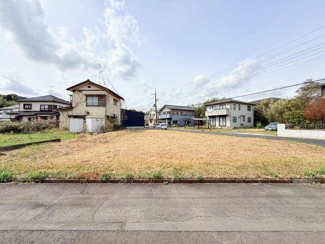 牛久市岡見町売地