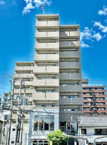 熊本市中央区南坪井町の賃貸マンションの外観