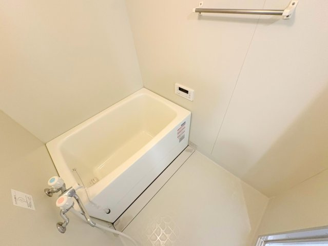 宝塚市泉町の賃貸マンションの収納|※同建物の類似写真となります。