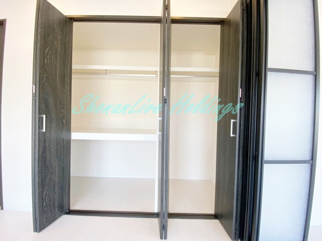 横浜市戸塚区上倉田町の賃貸マンションの収納|洋服多い方にもおすすめ♪