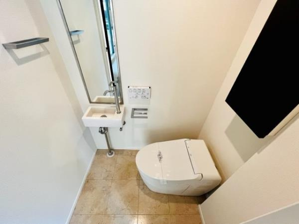Ｂｒｉｌｌｉａ　ｉｓｔ　西麻布霞町のトイレ|トイレもきれいです