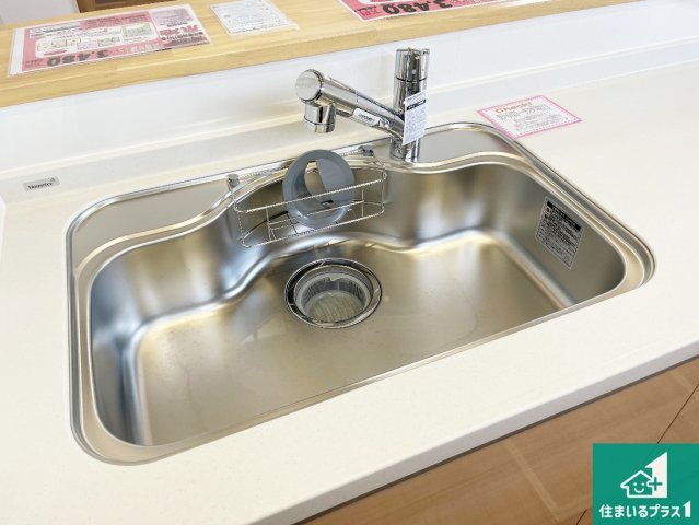5日(土)6日(日)現地ご見学可能！　神戸市北区京地　限定1邸の設備|広々としたシンクで食器洗いも楽々！