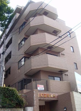 ドルチェ代々木の外観|外観は落ち着いています