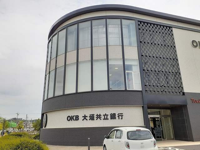 ヒカルサ　小牧田県ウエストの周辺|大垣共立銀行　田県店まで450m