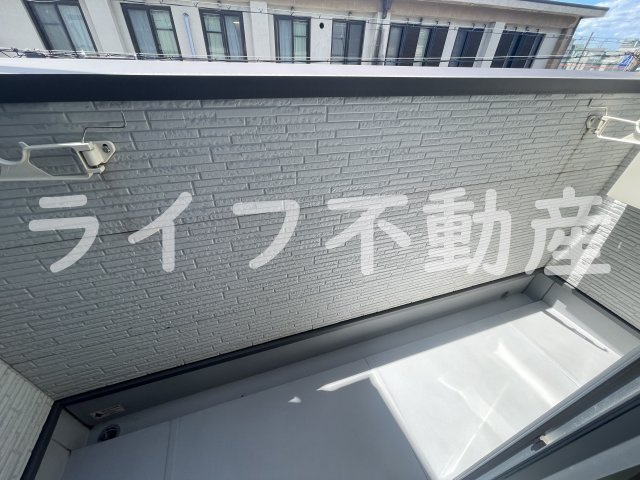 オストセレーネのバルコニー|お洗濯にも便利なバルコニー付き