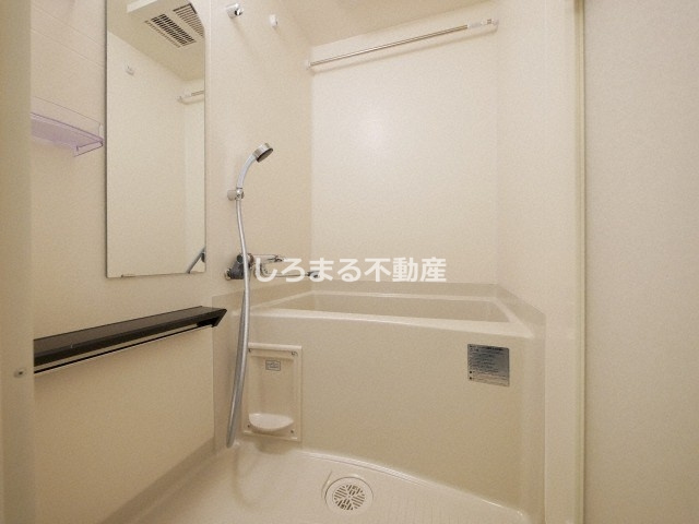プレサンスOSAKA DOMECITY クロスティの浴室