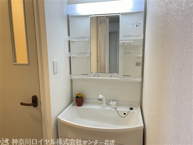 【独立洗面台】