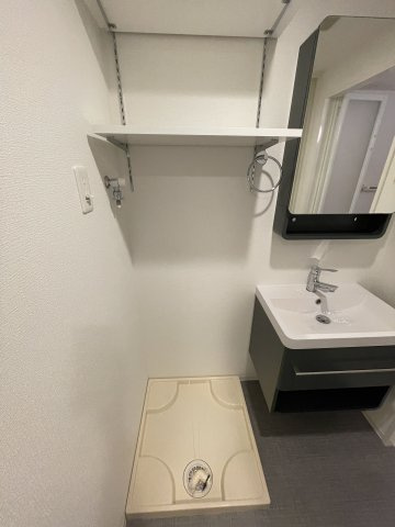 セレニテ神戸ミラクシュッドの玄関