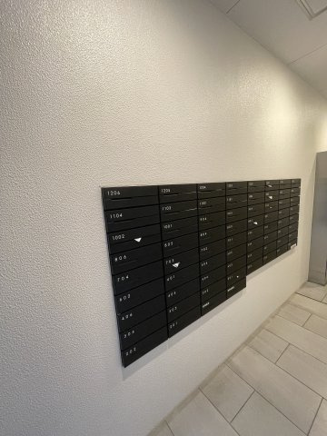 セレニテ神戸ミラクシュッドのロビー