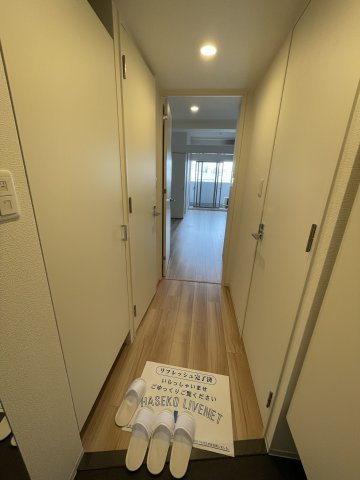 セレニテ神戸ミラクノールの玄関