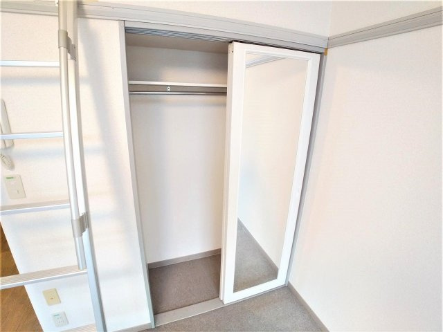 レオパレスシリウス戸田の内装|内装は落ち着いています