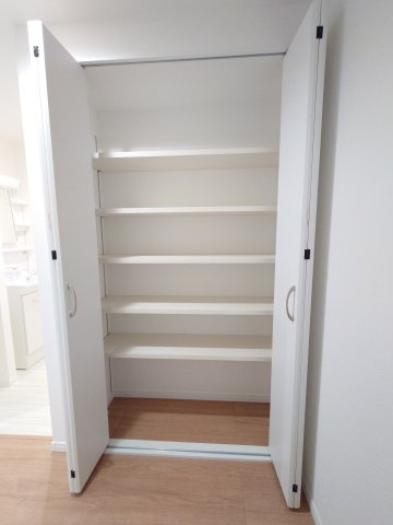 セレーノ西浦和の収納|建築中