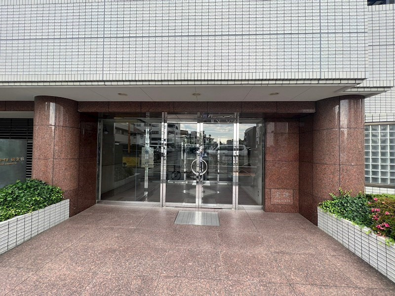 パークサイド碑文谷のエントランス