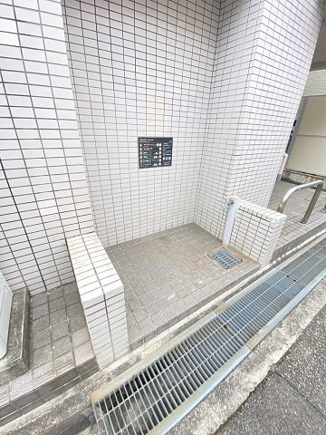 野田マンションの外観