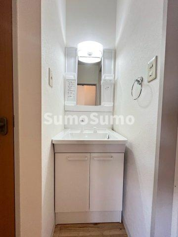 シャレオ上大市の洗面所