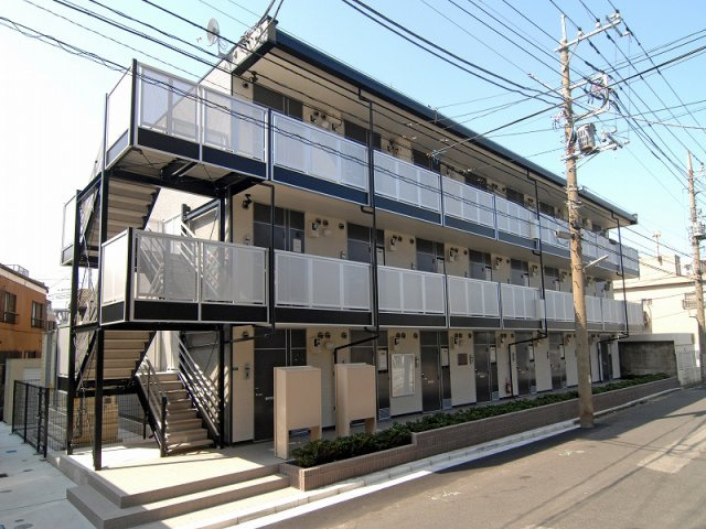レオパレスアピラの外観|落ち着いた雰囲気の外観です