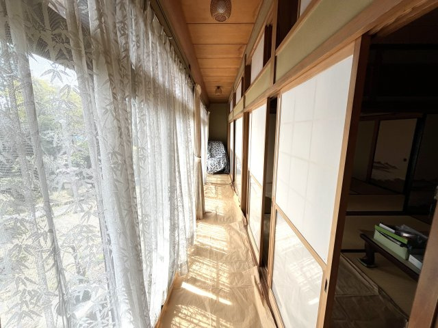 【その他】 | 農地山林付き　万倉小学校に通える平屋中古住宅　宇部市大字東須恵 | 縁側