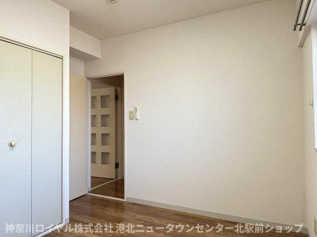 【寝室】