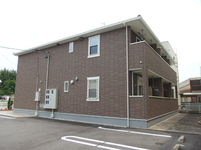 プルミエール信の外観