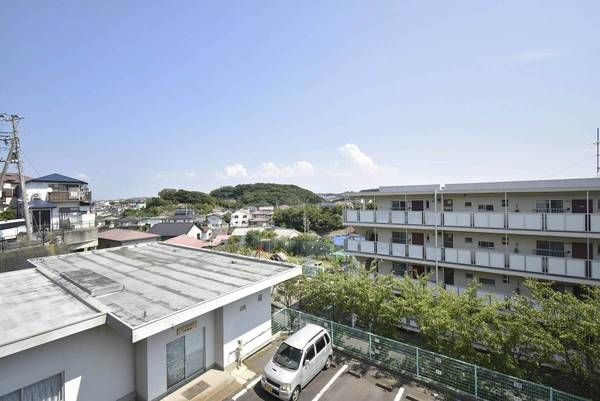 横須賀市公郷町６丁目の賃貸マンションの展望