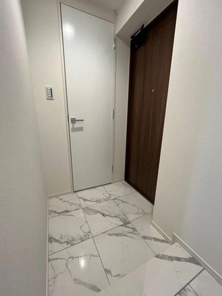 【玄関】