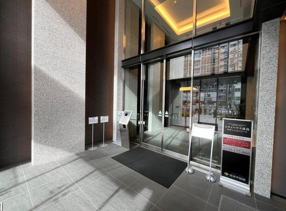 【エントランス】