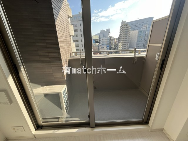 Lasante京橋のバルコニー