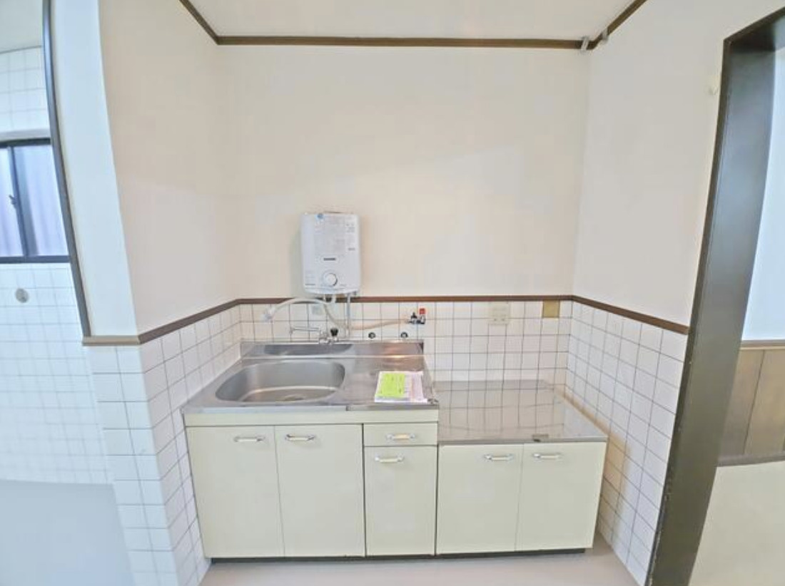 守山市吉身３丁目の店舗事務所のキッチン