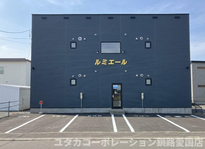 【外観】 | ◆収益物件◆ルミエール | モダンな外観が目を引くスタイリッシュ外観★