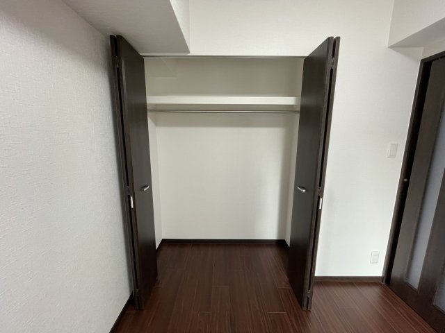 ORSUS新大阪（旧プレジオ新大阪ROUGE）の収納|イメージとして同建物他部屋を表示しています