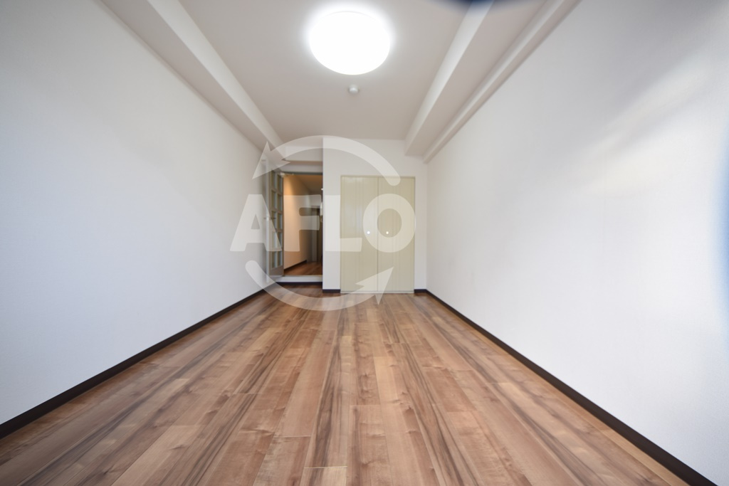 メロディーハイム夕陽丘　の洗面所|メロディーハイム夕陽丘　洋室