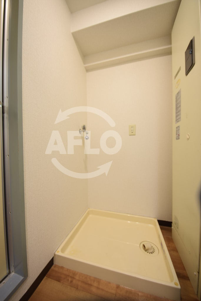 メロディーハイム夕陽丘　の洗面所|メロディーハイム夕陽丘　洗濯機置場