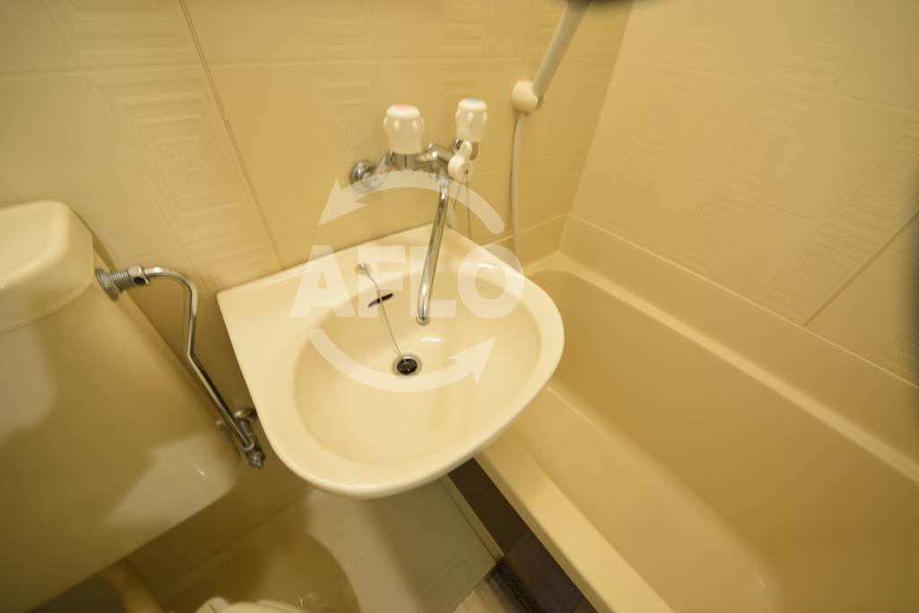 メロディーハイム夕陽丘　の洗面所|メロディーハイム夕陽丘　洗面台