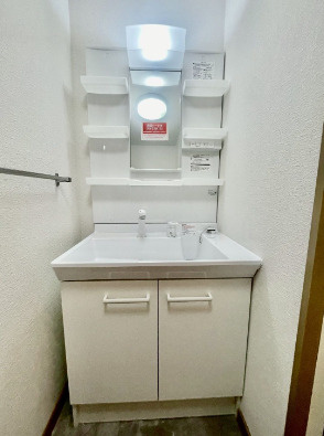 サングレート野中の洗面所|スペースが確保できる洗面所です