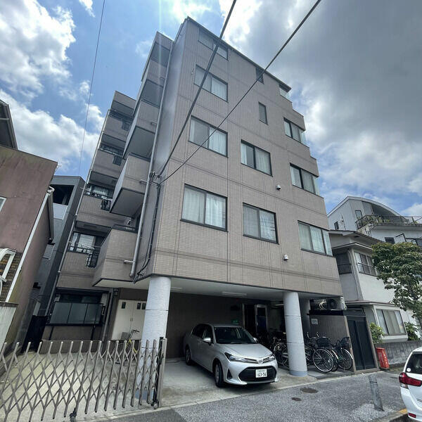 シュプレーム東金町