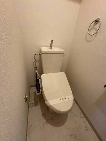 ボヌール宝塚のトイレ|落ち着いたトイレです