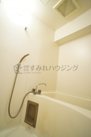 プレアール宝塚泉町の浴室|参考、同建物・反転間取りの号室