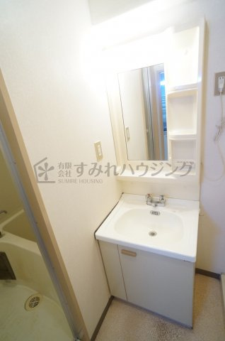 プレアール宝塚泉町の洗面所|参考、同建物・反転間取りの号室